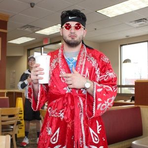 Meet your Posher, Fred